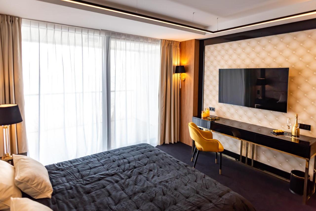 Golden Eye Seaside Park Apartment