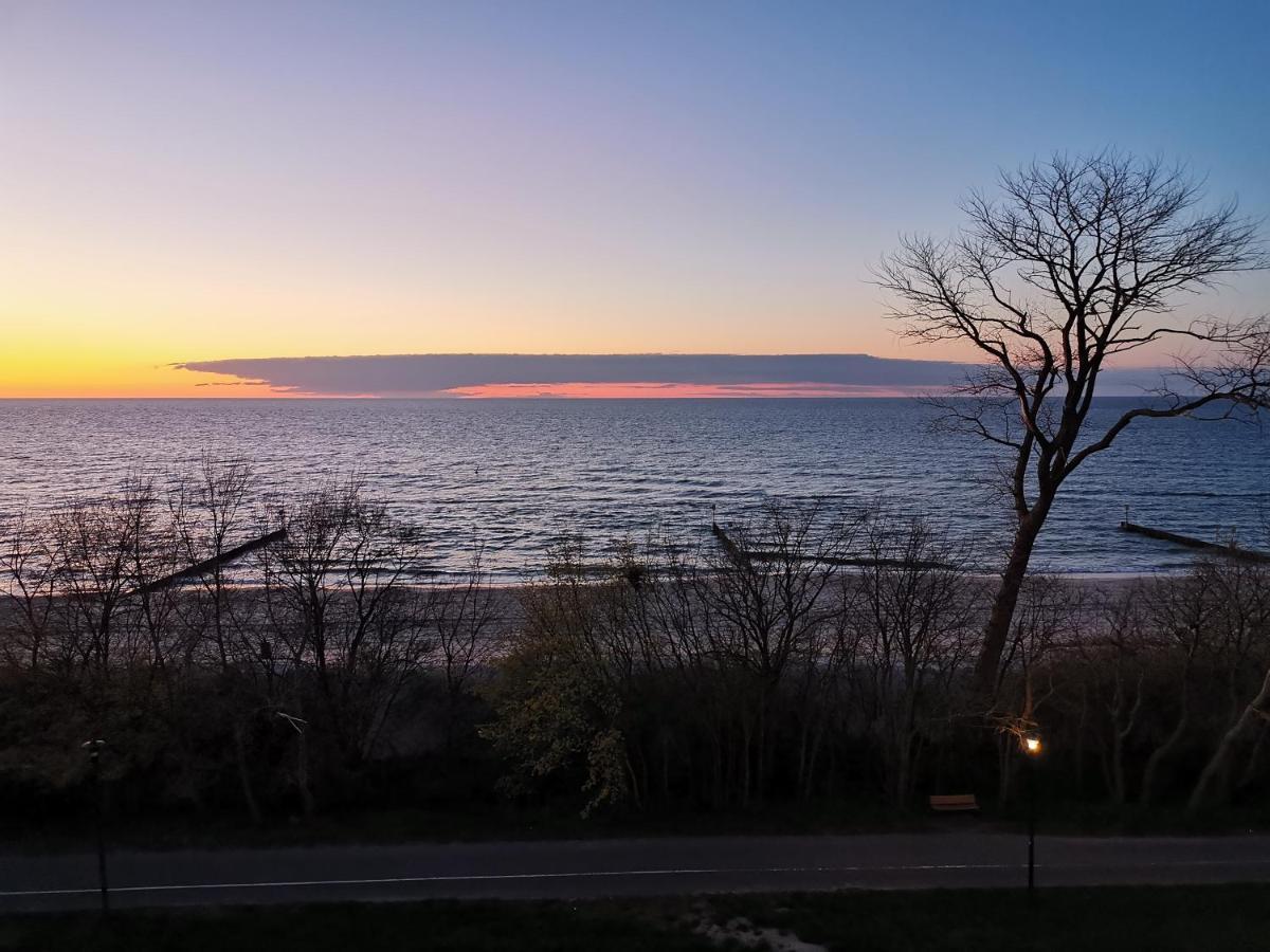 Golden Eye Seaside Park Apartment *